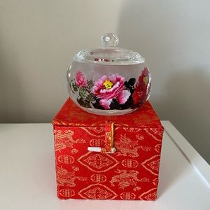 Chinese ashtray (decoration)